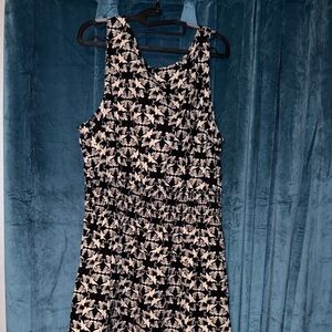 Universal Thread Black & White Floral Midi Dress